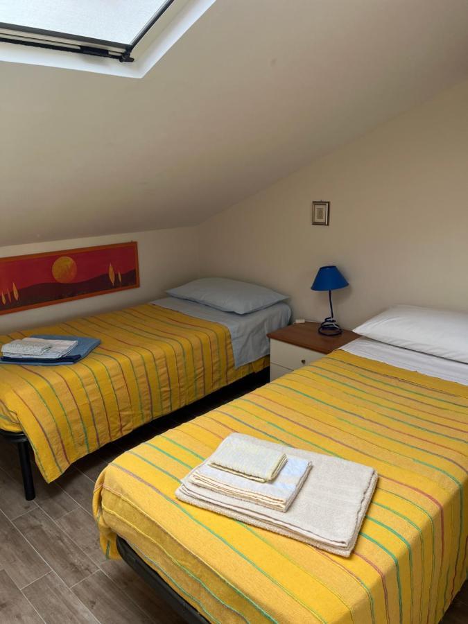 Apartmán Yellow House Fiumefreddo di Sicilia Exteriér fotografie